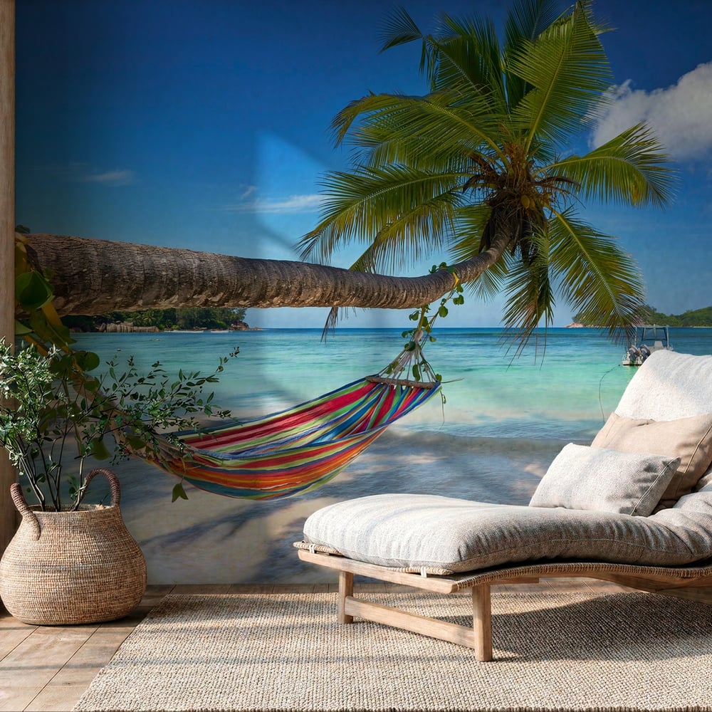 Papiers Peints Panoramique - Hngematte an gebogener Palme am Meer - Photo Wallpaper Beach