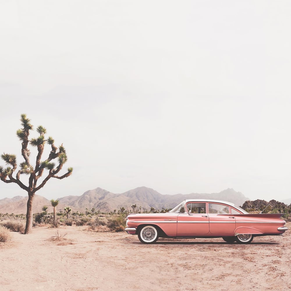 Papiers Peints Panoramique - Car in the Desert - Photo wallpapers