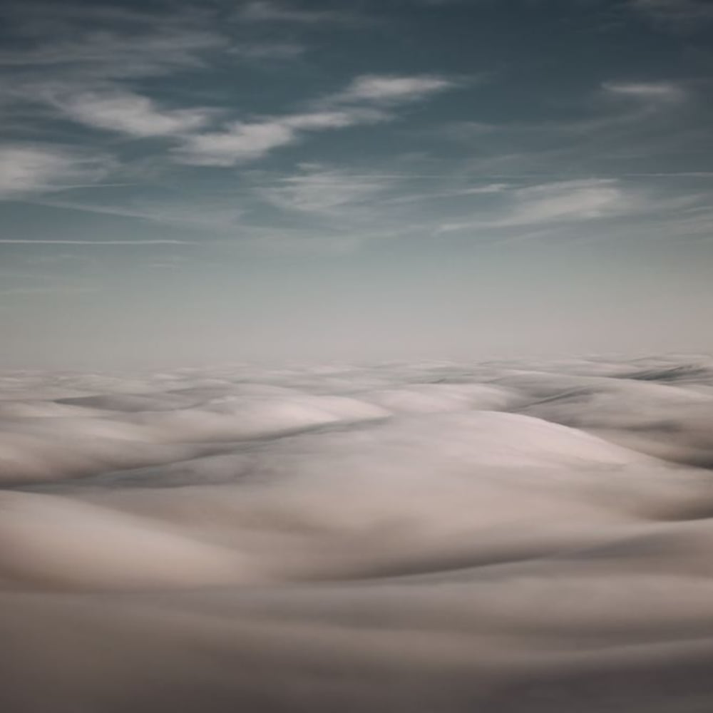 Wall Mural - Above the Clouds - Scandiwall
