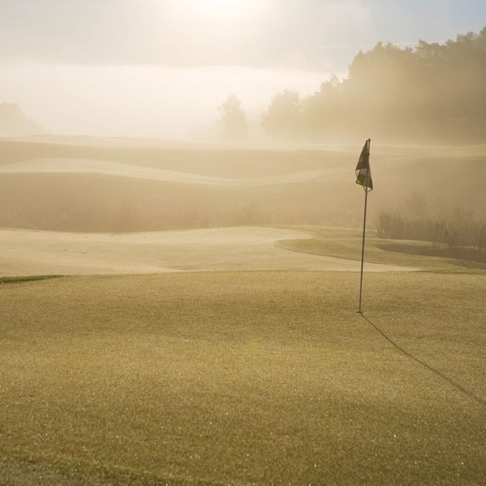 Papiers Peints Panoramique - Evening light on Golf Court in Molndal - Other motifs New Arrivals