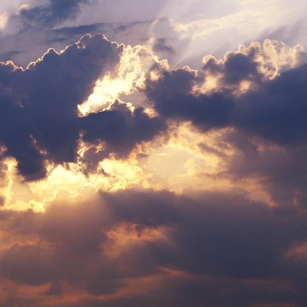 Papiers Peints Panoramique - Clouds in Dramatic Light - Photo Wallpaper Heaven