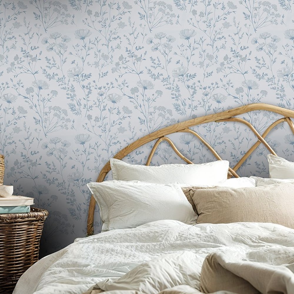 Leontine Blue - Papiers peints - Bleu - Chambre - Floral - Scandza - Intissé