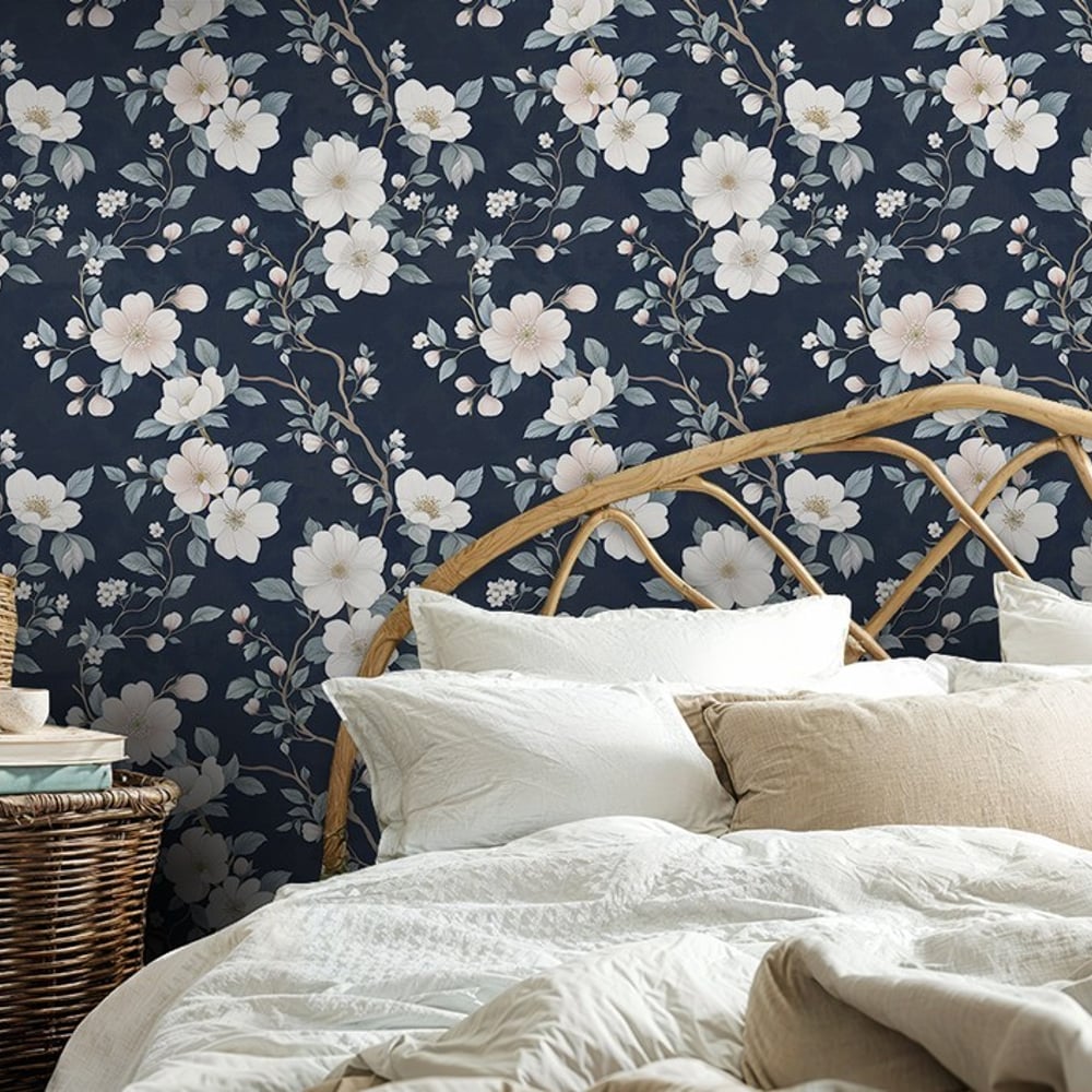 Gunborg Dark Blue - Papiers peints - Bleu - Chambre - Floral - Scandza - Intissé